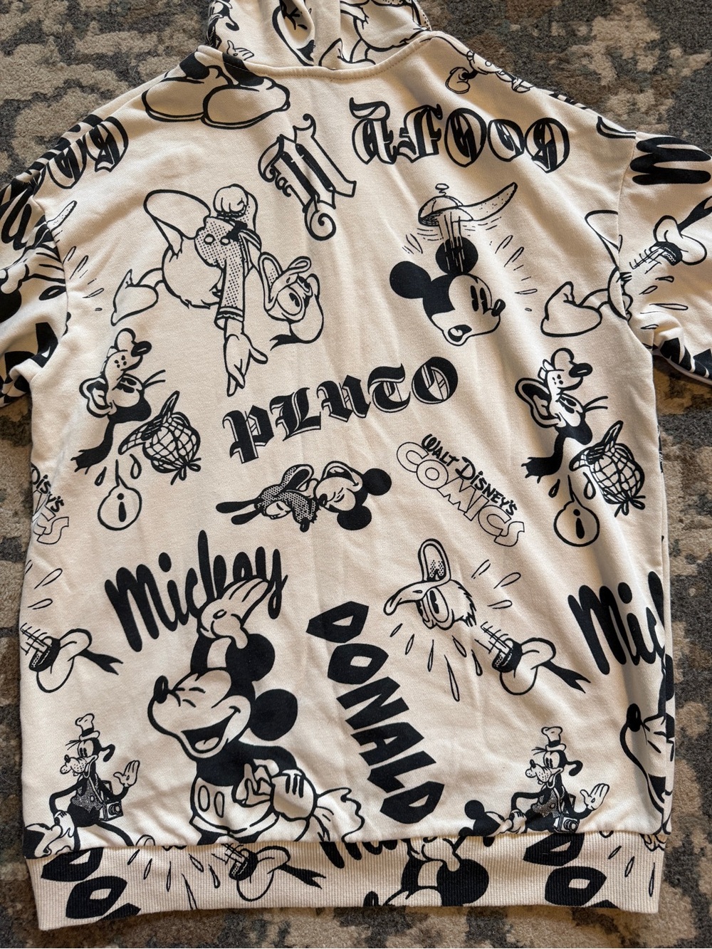 Girl’s H&M Zip Up Walt Disney Comics Hoodie Size 12/14 - Picture 4 of 4